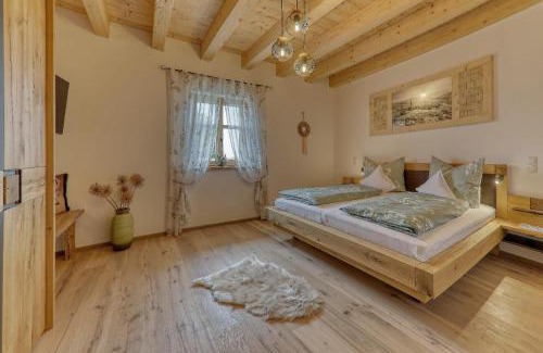 Freyung Ski Chalet | Experience Chalet Zur Wildrose: 5-Star Retreat with Hot Tub