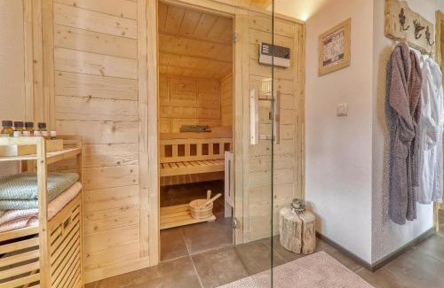 Freyung Ski Chalet | Experience Chalet Zur Wildrose: 5-Star Retreat with Hot Tub