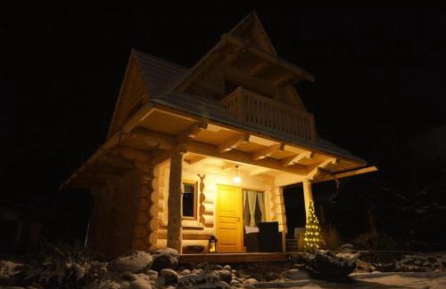 Demanovska Dolina Ski Chalet | Guest Rated: Chalets Adriana with Restaurant & Breakfast