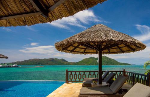 Baie Ste Anne House | Discover Chalets Cote Mer with Oceanfront Pool Access