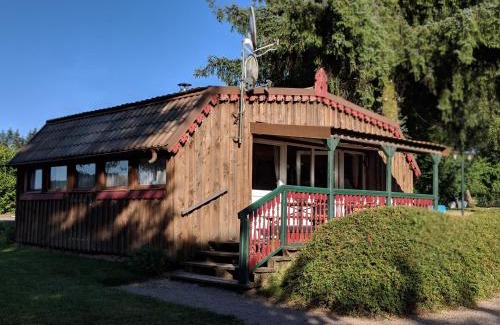 Plombieres-les-Bains House | Pet-Friendly Retreat at Chalets des Trois Hêtres