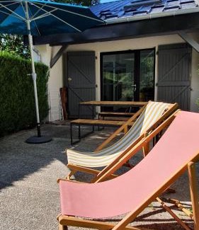 Orlu House | Family-Friendly Chalets et Gîtes d'Orlu with Pool