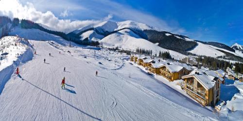 Jasna Apartment | Inviting Chalets Minerália: Family-Friendly with Hot Tub