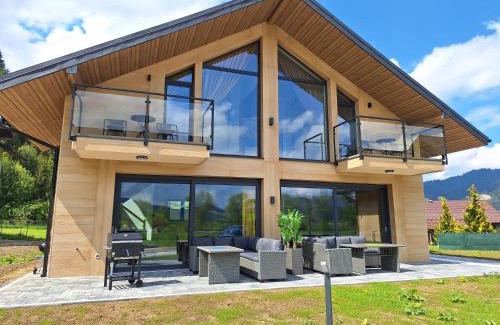 Majere Apartment | Beautiful Chalets in Pieniny with Pet and Child Amenities