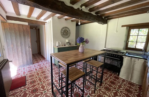 Le Mesnil-Durdent House | Cozy Cottage Steps from the Beach with Ocean Views