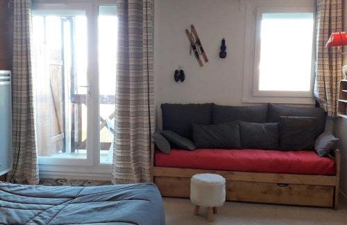Villard-de-Lans Apartment | Modern T2 Cabin in Village Center with Mountain Views