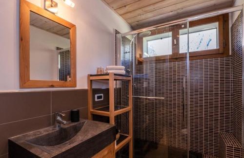 Chamonix City Centre Apartment | Charming Apartment with Terrace & Mont-Blanc View in Chamonix