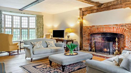 Chinnor House | Chalford Manor