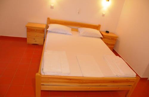 Asprogerakata House | Discover Comfort at Chalikias Rooms - Rated 8.7/10