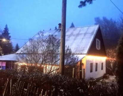 Mala Moravka House | Cozy Chaloupka Malá Morávka: Family and Pet-Friendly Stay