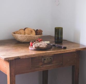 Hradek House | Inviting Chaloupka Na Gruni - Guest Rated 9.8, Child Friendly
