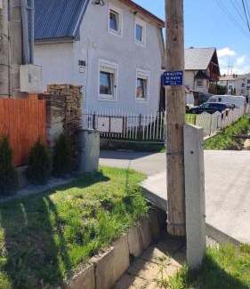 Sunava House | Pet-Friendly Chalupy Šuňava with Family Amenities Await