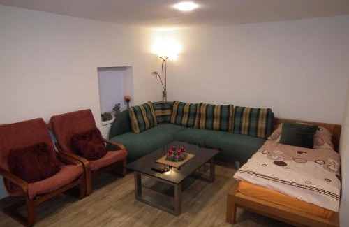 Heralec House | Pet-Friendly Retreat at Chalupa Agáta with High Guest Ratings