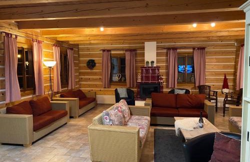 Vrchlabi Villa | Beautiful CHALUPA Honzík - VILLA with Ocean View