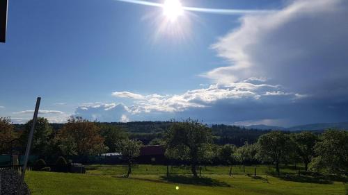Haluzice Villa | Chalupa Kotár: Family-Friendly Retreat with Breakfast Included