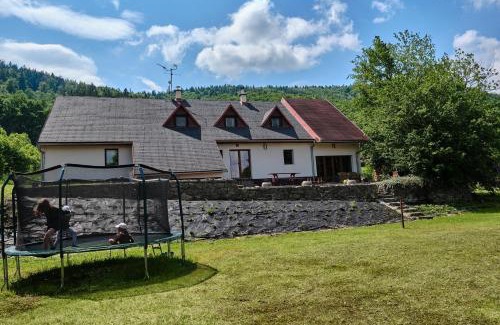 Zacler House | Experience Comfort at Chalupa na Bobru - Pet-Friendly Retreat