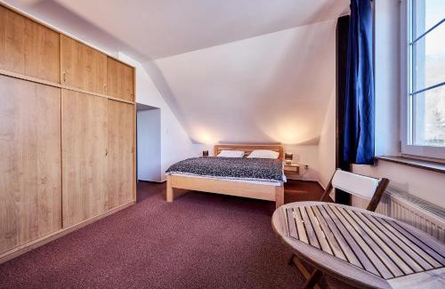 Zacler House | Experience Comfort at Chalupa na Bobru - Pet-Friendly Retreat