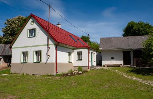 Kovarov House | chalupa Pelechy