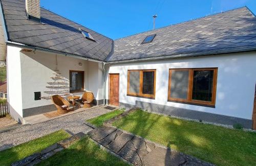 Cerveny Kamen House | Discover Family-Friendly Chalupa pod bralom - 4 Star Retreat