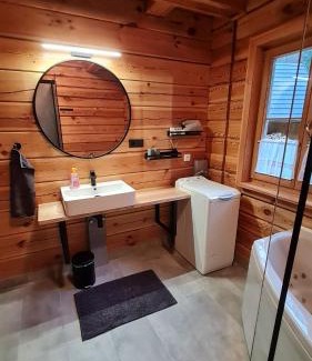 Dolni Morava Ski Chalet | Experience Comfort at Chalupa Pod Lomem - Pet Friendly Retreat