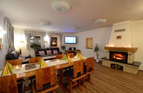 Dolni Mala Upa House | Pet-Friendly Chalupa Semafor with Hot Tub & Kitchen