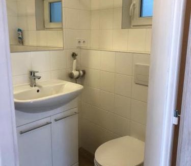 Legnava Cabin | Discover Chalupa U Dedka: Pet-Friendly Retreat with Breakfast