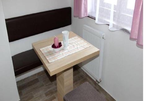Lasenice House | Pet-Friendly Retreat at Chalupa U Lávky - 8.9/10 Rated