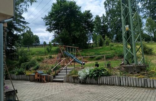 Vejprty House | Guest Rated: 9.3 at Chalupa ve Vejprtech with Family Amenities