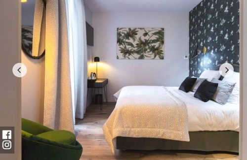 Casteljaloux Hotel | Discover Comfort at Chamber of Clos Castel with Breakfast