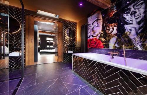 Roermond Apartment | Discover Chambers Roermond: 4-Star Rated with Guest Praise