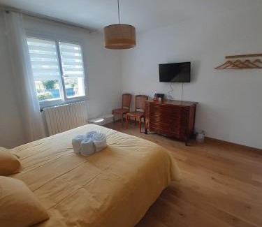 Le Mans Metropole Bed & Breakfast | Convenient Stay Just 5 Minutes from the Circuit - Rated 9.8