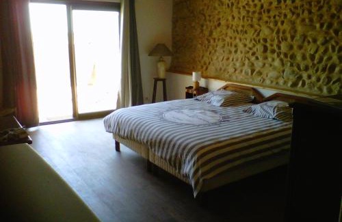 Valensole House | Relax in a Lavender Farm Retreat with Oceanfront Views