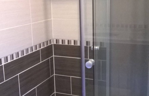 Caumont l'Evente House | Cozy Room for Two with Private Bath and Top Guest Ratings