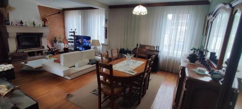 La Fere House | chambre à louer
