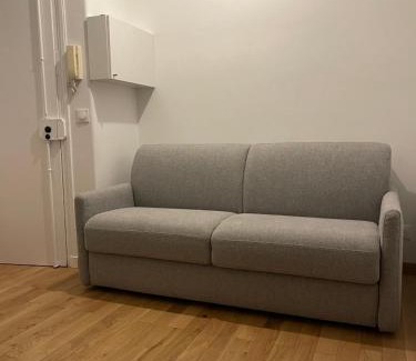 Saint-Mande Apartment | Renovated Room in Saint-Mandé - Family Friendly Stay!