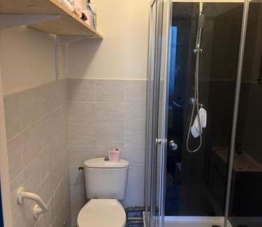 Saint-Vallier Apartment | Family-Friendly Apartments in Scenic France Await You