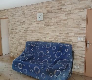 Saint-Julien House | Quality Room for Rent in Vibrant Marseille - Family Friendly