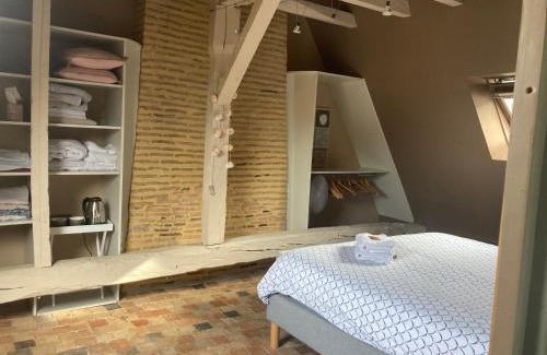 La Fleche House | Discover Chambre Alix: Oceanfront Pool with 9.4 Rating