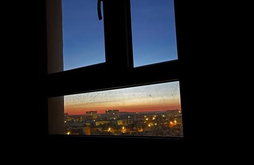 Neuilly-sur-Marne House | Artistic Retreat Near Disneyland and Paris with Family Comfort