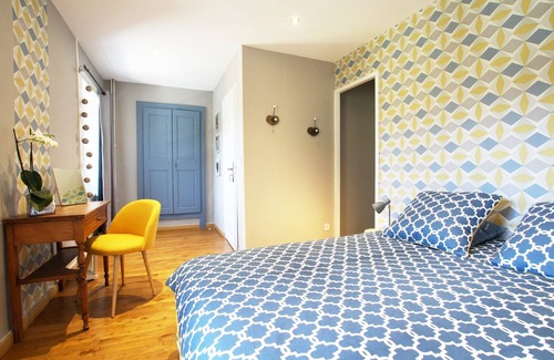 Auderville Bed & Breakfast | Cozy "Au fil de L'eau" Room with Kitchenette & Breakfast