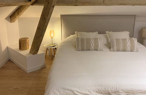 Resson Bed & Breakfast | Family-Friendly Retreat at Chambre Chez Lhabitant