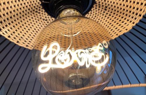 Jouvence House | Relaxing Retreat with Spa and Garden in City Center