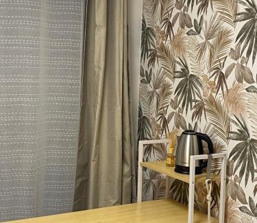 Audenge House | Kid-Friendly Retreat at Chambre Coté Bassin - Rated 9/10