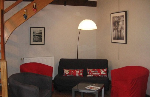Saint-Germain-du-Puy Bed & Breakfast | Elegant Chambre d'Hôtes Le Domaine de Jacquelin Awaits