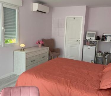 Nissan-lez-Enserune House | Unforgettable Stay at Chambre d'hôtes chez Marie Pierre