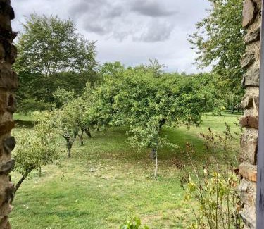 Gennes-sur-Glaize Bed & Breakfast | Inviting Chambre d'hôte à la Gilardière with Pool Access
