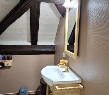 Niderviller Bed & Breakfast | Comfortable Chambre d'hôte au Grenier d'Abondance Retreat