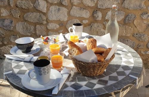 Conne-de-Labarde House | Oceanfront Retreat at Chambre d'hôte La Pierre - 9.4/10 Rated