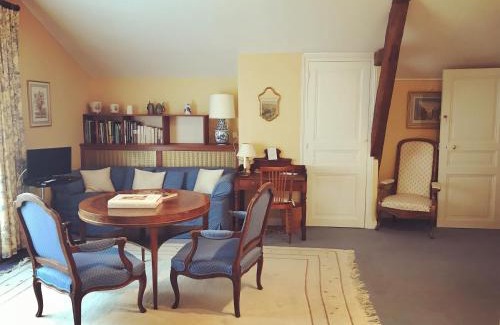 Larcay Bed & Breakfast | Oceanfront Relaxation at Manoir de Clairbois