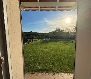 Amendeuix-Oneix Bed & Breakfast | Pet-Friendly Maison Goxoki with Ocean View & Top Ratings